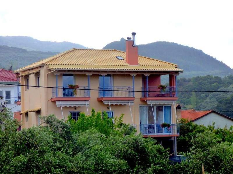 Αλκυονη Διαμερισματα Hotel Paralia Vrachou Bagian luar foto