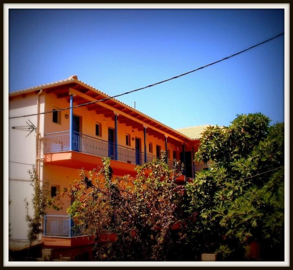 Αλκυονη Διαμερισματα Hotel Paralia Vrachou Bagian luar foto