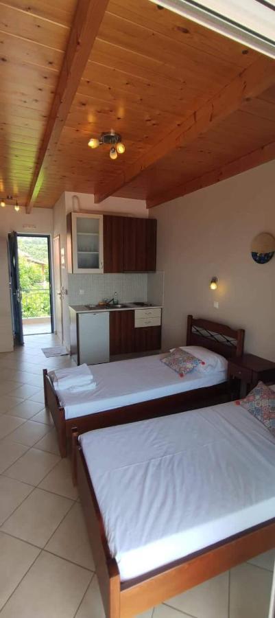 Αλκυονη Διαμερισματα Hotel Paralia Vrachou Bagian luar foto